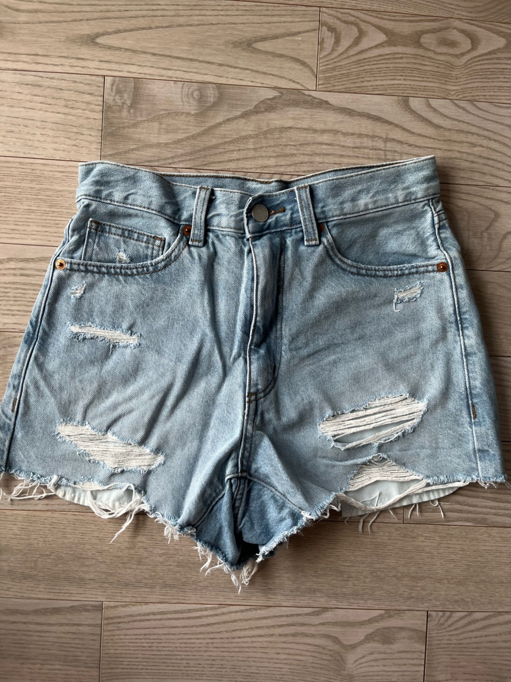 Uniqlo Light Blue Distressed High-Rise Denim Shorts